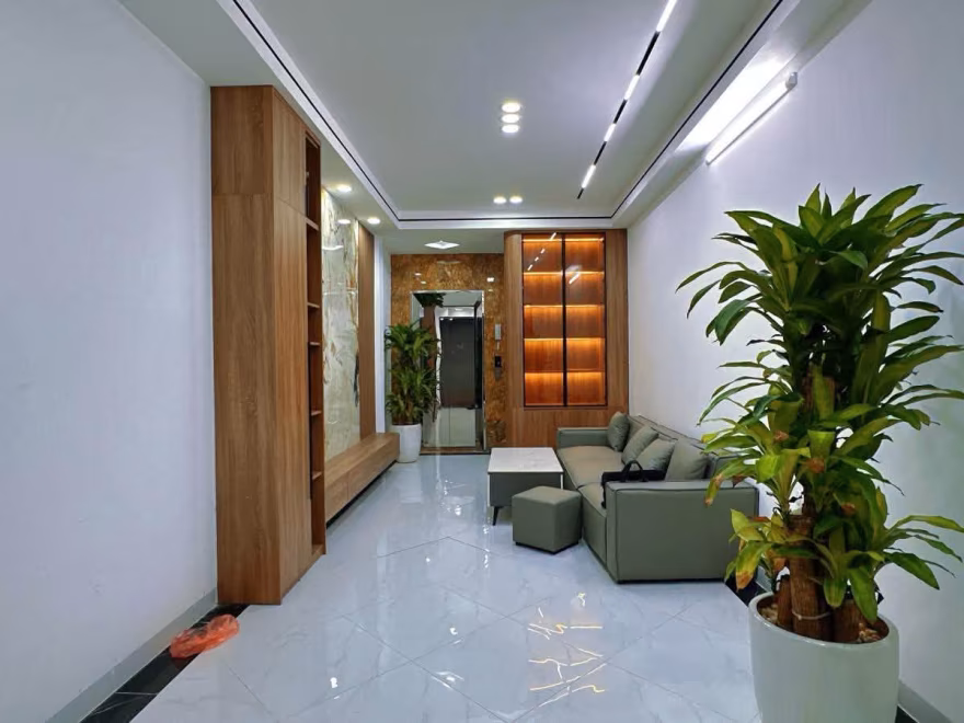Bán nhà ngõ 35 Xuân Thủy, Cầu Giấy 7 Tầng có thang máy