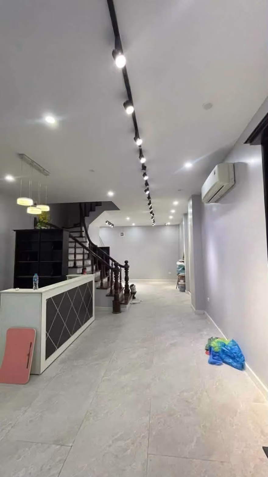 Để xe ở tầng 1