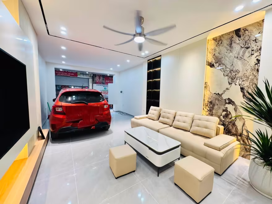 Bán nhà Nguyễn Khang, Cầu Giấy 7 Tầng Thang máy có gara ô tô