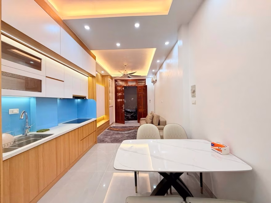 Bán nhà ngõ 5 Trần Thái Tông, Cầy Giấy, diện tích 34m² x 5 tầng